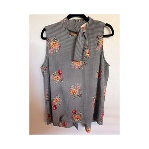 Houndstooth tank top blouse with flowers size XL